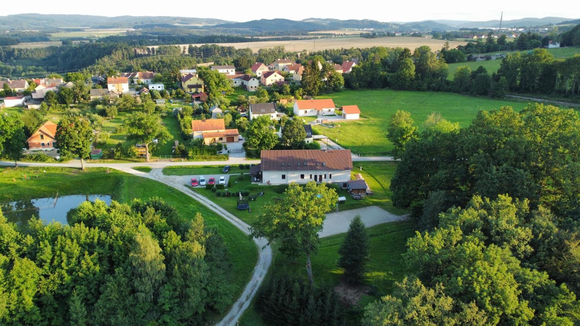 Penzion Na Podlesi Ve Zlate Korune Zlata Koruna Экстерьер фото