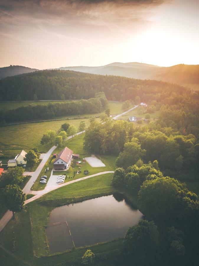 Penzion Na Podlesi Ve Zlate Korune Zlata Koruna Экстерьер фото